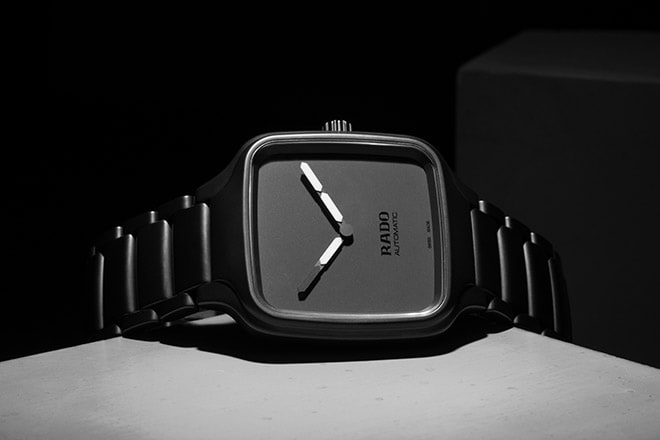 Rado True Square Undigital