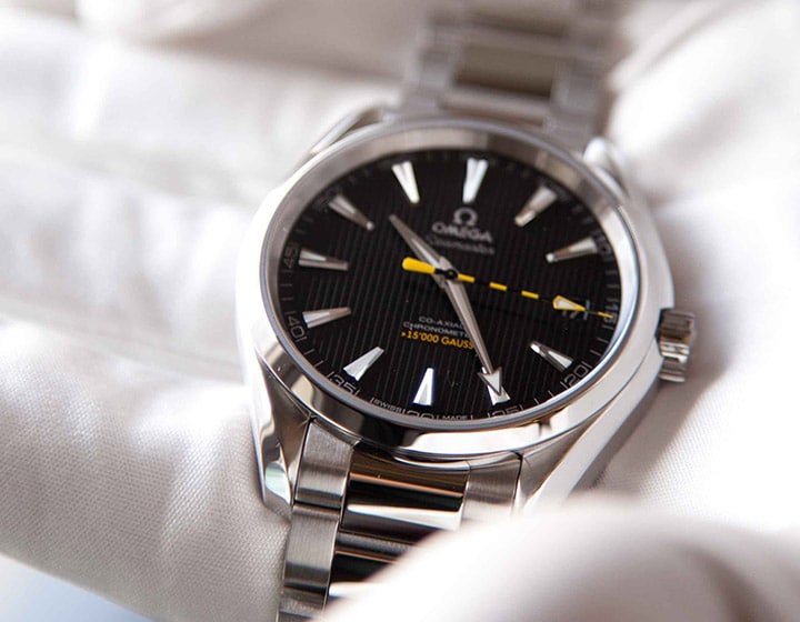 Omega realizza il primo vero movimento antimagnetico