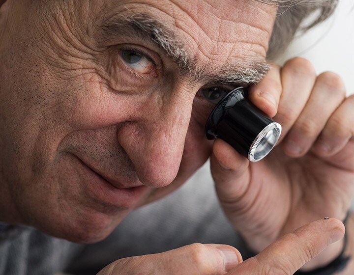 Swatch Group creates the world’s smallest Bluetooth chip