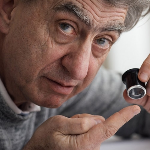 Swatch Group creates the world’s smallest Bluetooth chip