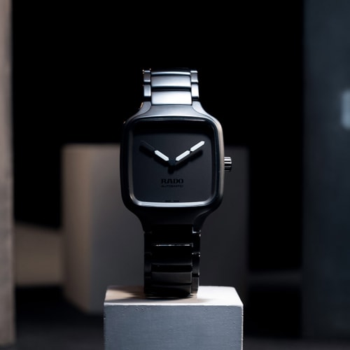 Rado True Square Undigital
